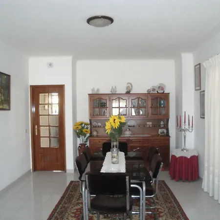 Casa Dos Sotas * 페라구도